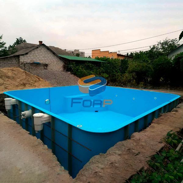 Rectangular Brick pool