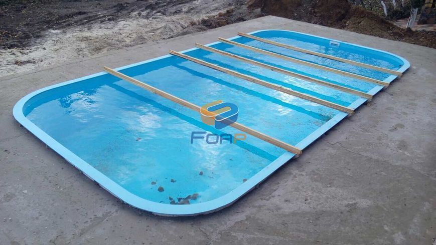Rectangular Brick pool